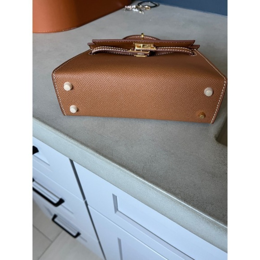 Brown Genuine Leather Mini Top Handle Crossbody Bag Gold Hardware Classic Chic - Picture 2 of 12